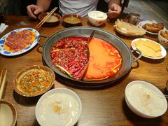 -萍姐火锅·公路夜市(武汉首店)