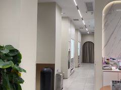-HIMO海马体照相馆(上海华润CP静安店)