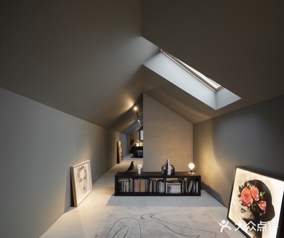 自由自在的生活方式被重新归还给城市和住宅的使用者