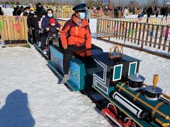 -绿野森林乐园冰雪季