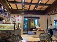 -大理实力希尔顿酒店•香全日制餐厅