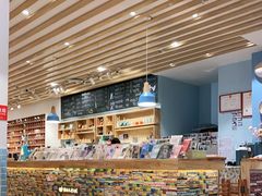 -猫的天空之城概念书店(印象城购物中心店)