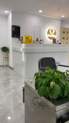 -Coo Hair salon