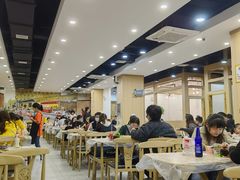 -江城燕子大排档(江汉路步行街店)