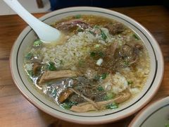 姬松茸鸡汤泡饭-玉滋補