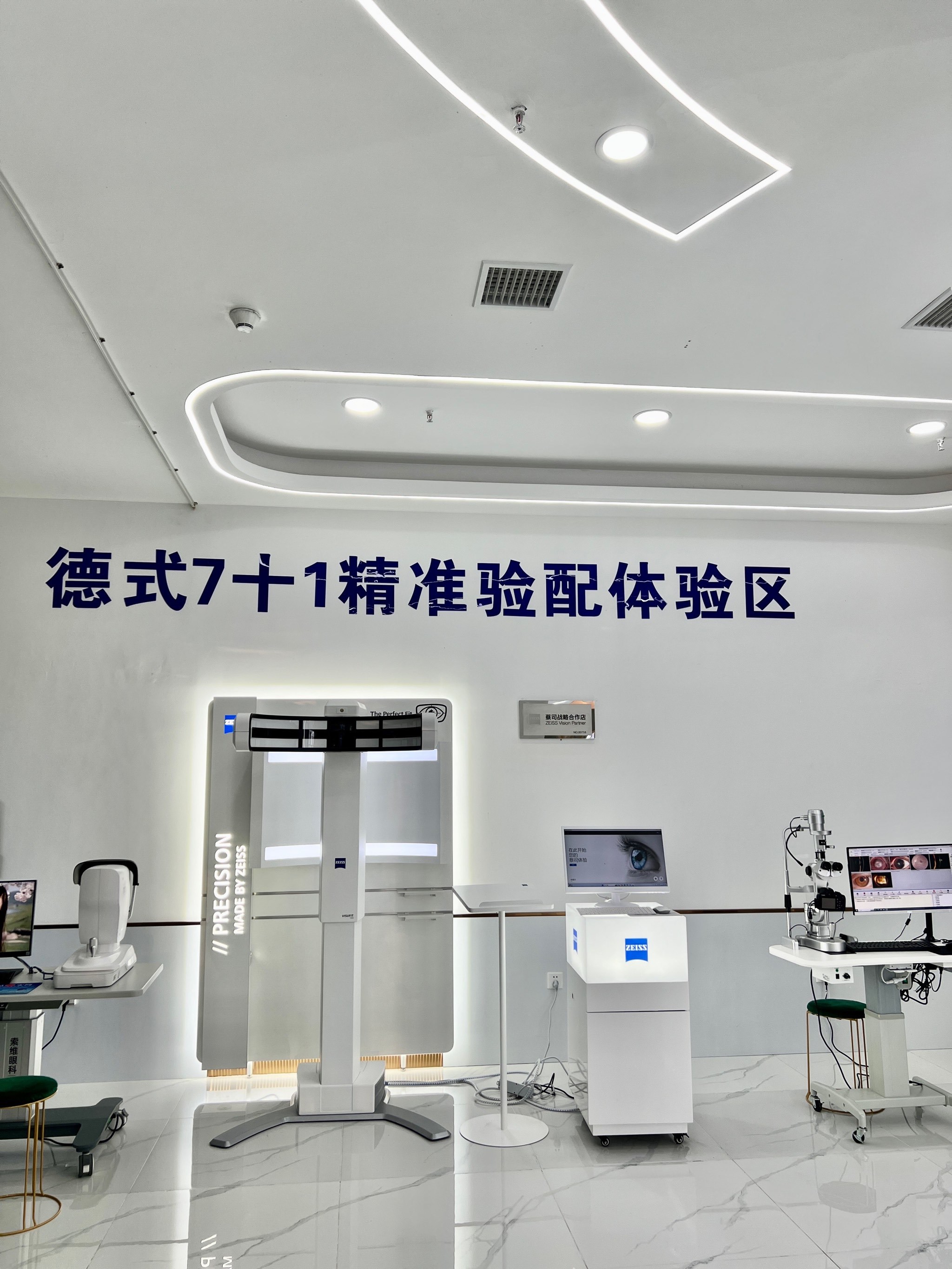 https://qcloud.dpfile.com/pc/-piKHbTN0G7TjF_fb2B8yVH9fVEllwyVO_M-Y_L8T-lanKiGlAgSmuDse6O-eke6Y0q73sB2DyQcgmKUxZFQtw.jpg