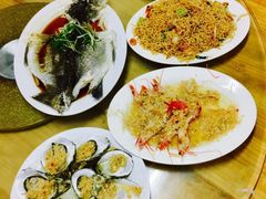 -岛中岛·海鲜大排档·万宁老字号(东澳店)