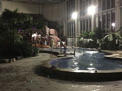 -中家鑫园温泉酒店鑫悦汤泉