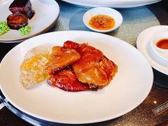 金沙脆皮鸡-杭州西子湖四季酒店·金沙厅