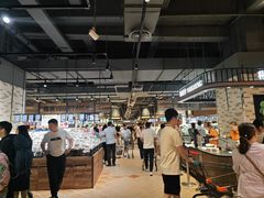 -胖东来生活广场(健康路店)