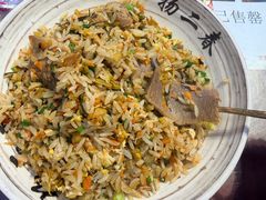 -扬二春炒饭(国庆路总店)