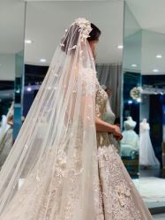 -艾米丽婚纱礼服