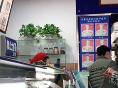 -陇上全荟兰州传统牛肉面(延吉路店)