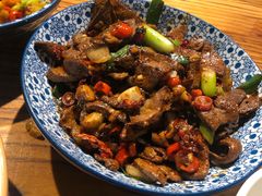 -唐伯虎新派湘菜馆(石夏时代广场店)