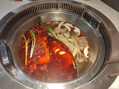 -巴渝人家重庆火锅(东方广场店)