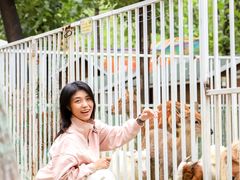 -蓝地时尚庄园(北京清河营地铁站店)