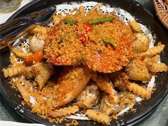 避风塘炒石岩蟹-79号渔船海鲜饭店(宝安店)
