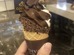 -GODIVA(月星环球港店)
