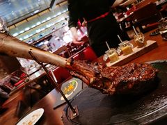 战斧牛排-恰餐厅及酒吧 CHAR Bar & Grill (北京丽都皇冠假日店)