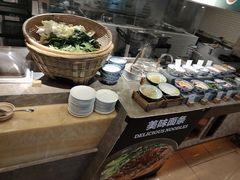 -广州希尔顿逸林酒店-OPEN開·全日制餐厅·海鲜·小火锅·自助餐(东风路店)