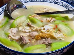 姜酒鸡汤浸丝瓜-小粤楼·怀旧粤菜(万辉国际广场店)