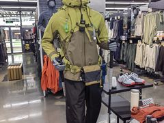 -迪卡侬(大英山店)