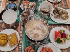 -金马门国际美食百汇(珞喻路店)
