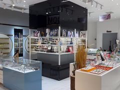 -沫芮眼镜·蔡司·依视路·尼康明月(环创店)