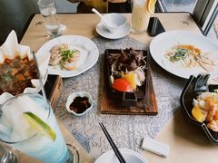 -穹六人间 people 6(岳阳路店)
