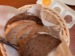 -普兰达德国餐厅·德式脆皮烤猪肘·自酿啤酒(观唐店)