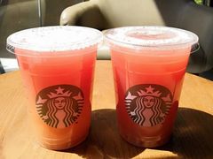 冰摇桃桃柠香茶-星巴克臻选(南京艾尚天地店)