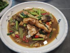 黄焖翘嘴鱼-望湖楼餐厅(白廊码头店)