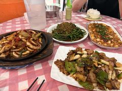 -洪霞餐馆