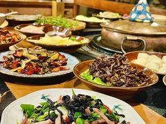 -阿山卓·野生菌火锅·纳西火塘烤肉