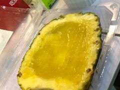 -志龙皇冠吃货椰子铺