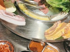 -哈哈碳都·牛肋条无限自助烤肉(台江万达店)