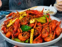 十三香龙虾-指爱龙虾(金杨路总店)