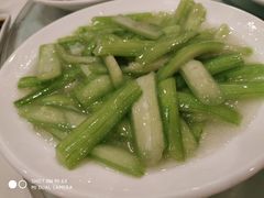 -九花山烤鸭店