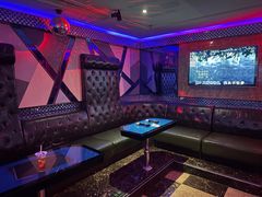 -唱吧麦颂KTV(东胜港悦广场店)