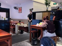 -裕兴记•蟹黄面馆(人民广场店)