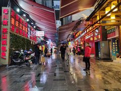 -八一好吃街·高品美食广场