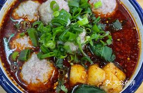Fresh Meatball Rice Noodles