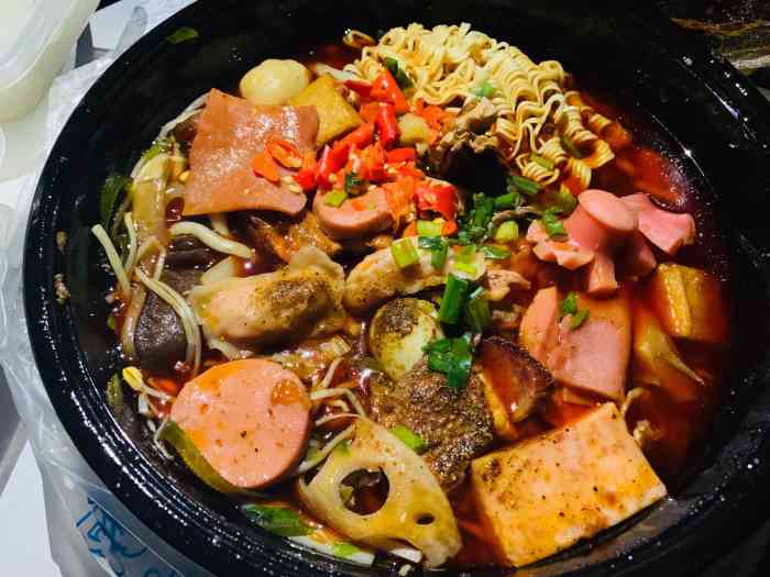 川蜀说·老成都火锅冒菜(春熙店)-"下了飞机的第一顿饭,就是点的外卖