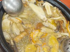 -菌之家·专业纯野生菌火锅·特色炒菌