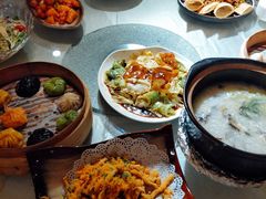-隆喜元鱼汤包·海鲜(中联广场店)