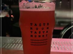 -TASTE ROOM Bar