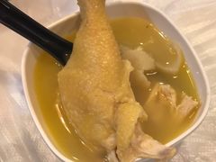 -鲜入围煮花胶鸡海鲜火锅