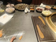 -铭牛烧肉·和牛海鲜自助(高新月牙湖店)