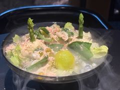 -蟹犇前•帝王蟹雪蟹(陆家嘴店)