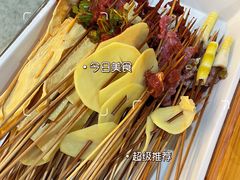 -六婆串串香(锦祥美食街店)